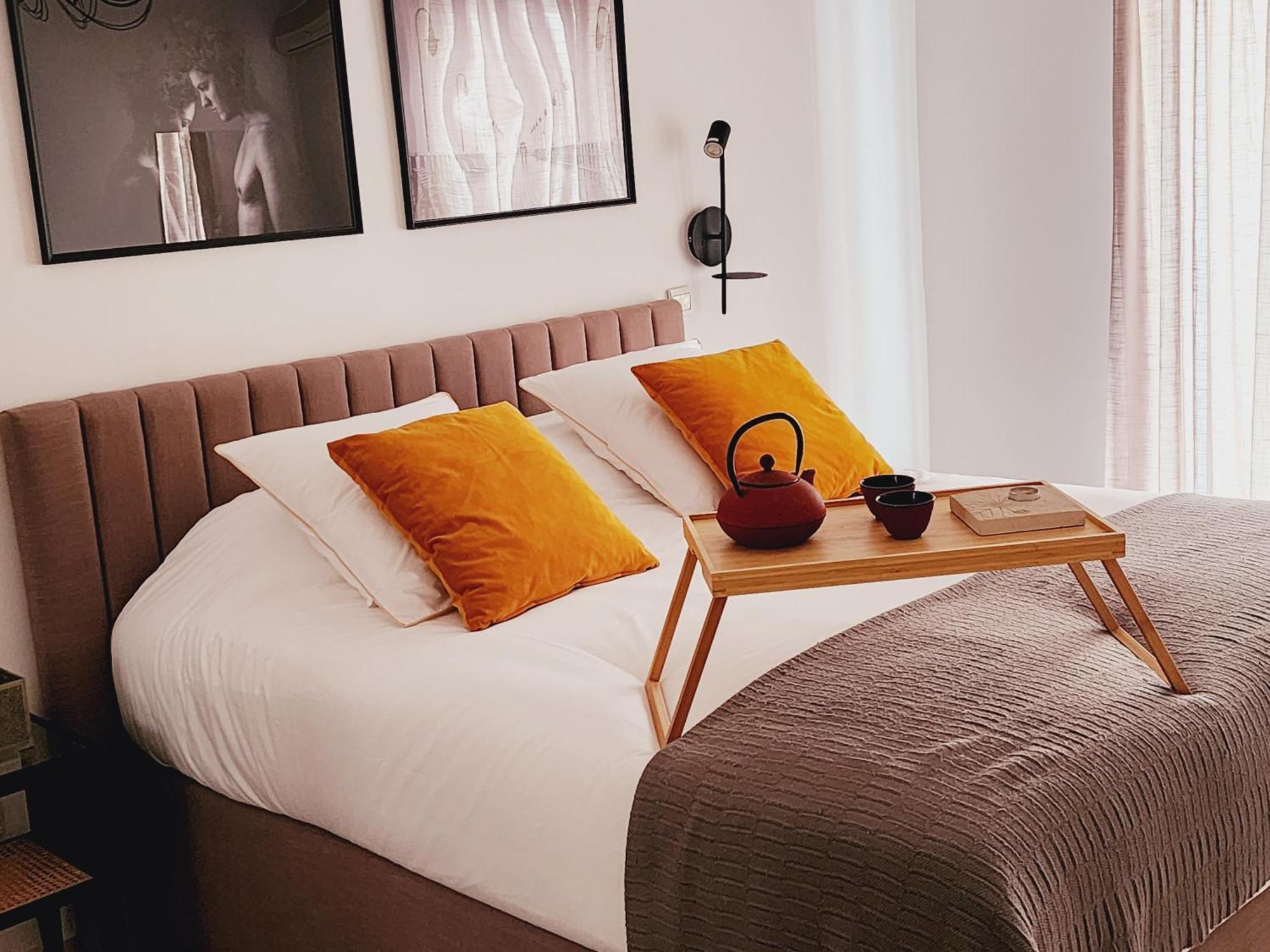 Apartment Number Nine Triangle D'or By Ib Signature - Chic 3-bedroom Family In Sought-after Area, 24 X7 Security - Self Check-in - Parking - View With Terrace - Walk To Cafes! Centre