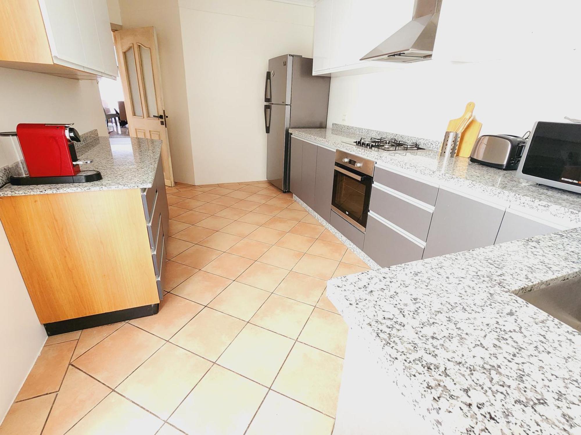 Number Nine Triangle D'or By Ib Signature - Chic 3-bedroom Family In Sought-after Area, 24 X7 Security - Self Check-in - Parking - View With Terrace - Walk To Cafes! Centre * Casablanca