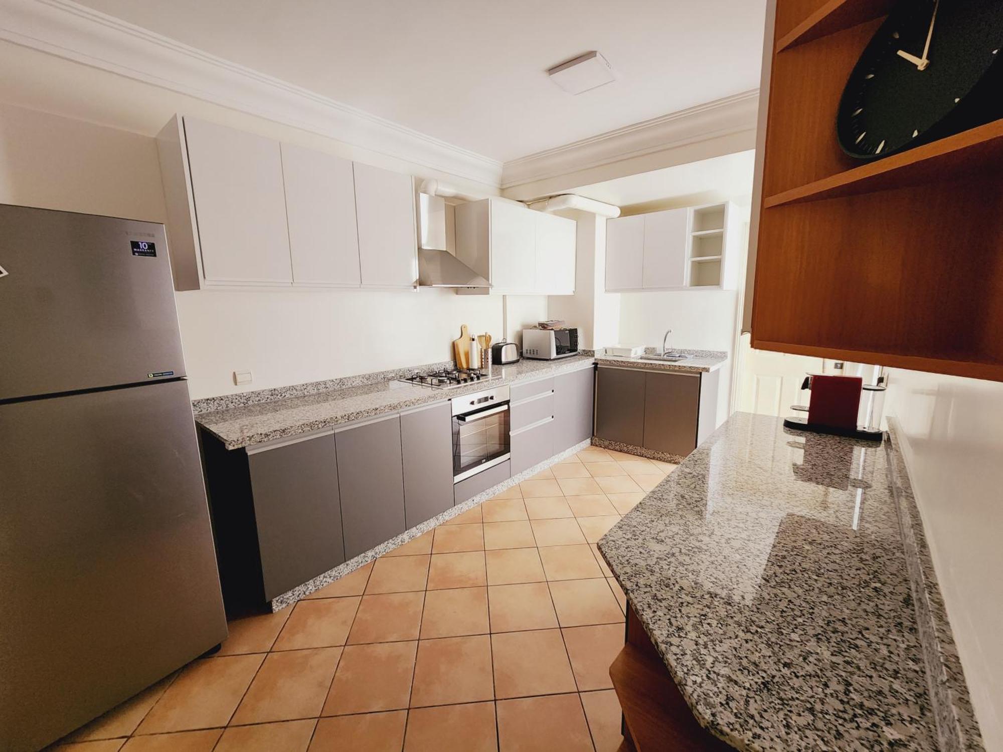 Number Nine Triangle D'or By Ib Signature - Chic 3-bedroom Family In Sought-after Area, 24 X7 Security - Self Check-in - Parking - View With Terrace - Walk To Cafes! Centre * Casablanca